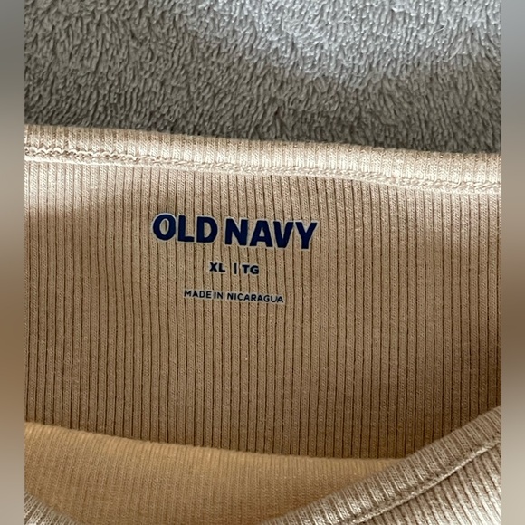 Cropped Square Neck Tank - Picture 5 of 6